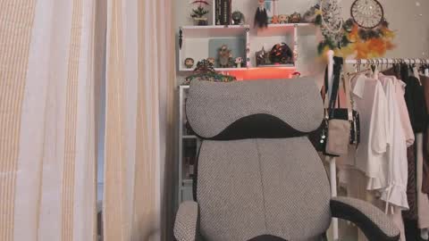 Leia online show from April 7, 2026, 7:20 am