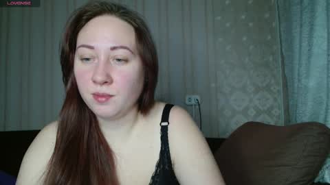 kellycrystall online show from January 19, 2025, 2:49 pm