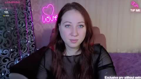 kellycrystall online show from January 8, 2026, 8:05 am