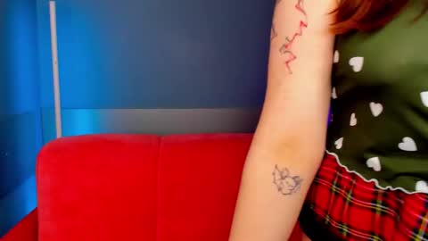 Kellyfiery online show from March 15, 2026, 8:20 am