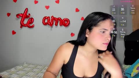 Snapshot of kellymillian_ chatting on December 14, 2025, 3:23 am kellyMillian online show from December 14, 2025, 3:23 am