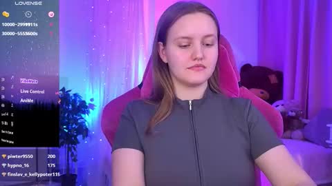 kelly online show from October 19, 2025, 7:58 pm