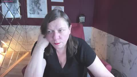 Kelly online show from November 1, 2025, 1:02 pm