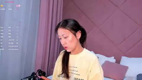 kellyy_bern online show from January 8, 2026, 1:08 am