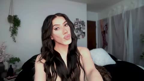 Snapshot of kelsdontstop chatting on March 3, 2026, 12:28 am Kelsi online show from March 3, 2026, 12:28 am