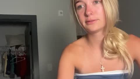 Snapshot of kelseyblu chatting on July 31, 2026, 3:39 am Kelsey Blu online show from July 31, 2026, 3:39 am