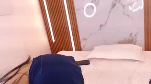 Snapshot of kelsiee_hills chatting on February 20, 2026, 12:05 pm Samanta online show from February 20, 2026, 12:05 pm