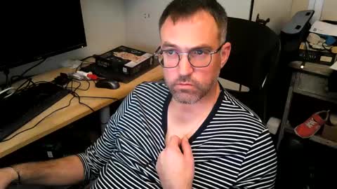 kelvin06133 online show from January 26, 2025, 8:13 pm