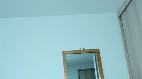 ken_mailik online show from November 30, 2025, 8:24 pm