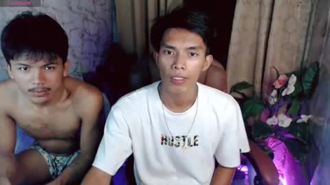 ken_minjun online show from June 10, 2026, 1:32 pm