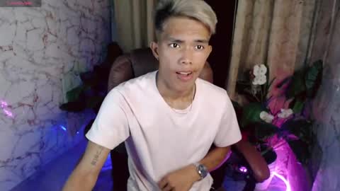 ken_minjun online show from June 13, 2026, 11:08 am