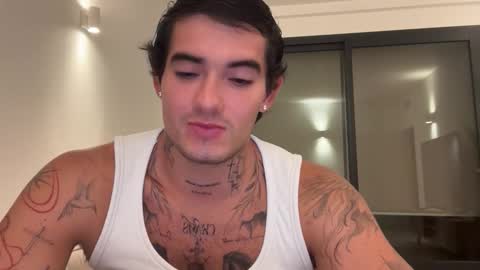 Snapshot of kenboyea_ chatting on September 15, 2025, 7:25 pm luis carlos esteban online show from September 15, 2025, 7:25 pm