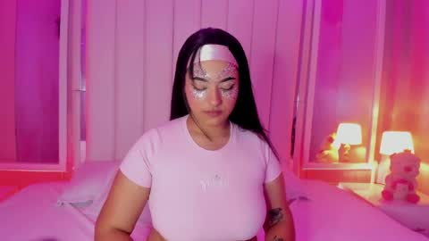 Kendall no Jenner  online show from April 10, 2026, 12:05 am