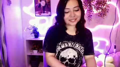 Snapshot of kendall_snow chatting on July 4, 2026, 11:00 pm kendall_snow online show from July 4, 2026, 11:00 pm