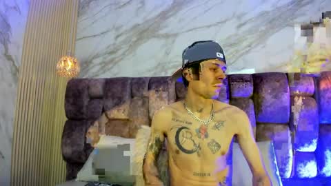 Kendall and Taylor online show from April 10, 2026, 3:12 am