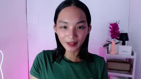 KENDAL online show from November 13, 2025, 7:35 pm