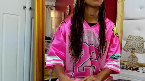 Snapshot of kendalstallyon chatting on December 30, 2024, 3:35 pm Kendal  online show from December 30, 2024, 3:35 pm