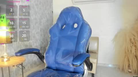 Kender online show from December 17, 2025, 9:10 pm