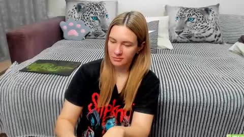 Kendra online show from December 2, 2025, 11:56 pm