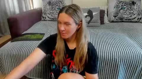 Kendra online show from July 23, 2026, 1:58 am