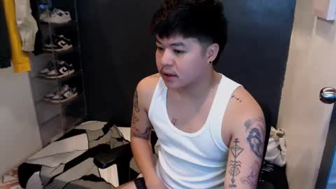 Snapshot of kenhotline911 chatting on February 1, 2025, 2:45 pm ken online show from February 1, 2025, 2:45 pm