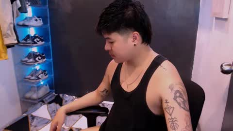 Snapshot of kenhotline911 chatting on February 12, 2025, 8:38 am ken online show from February 12, 2025, 8:38 am