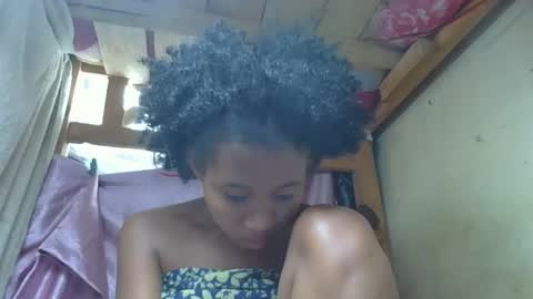 kenilange online show from December 17, 2025, 3:45 am