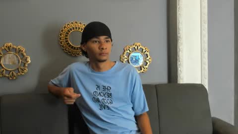 kenix online show from November 13, 2025, 7:57 pm