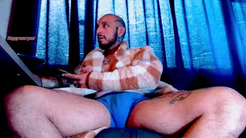 Snapshot of kenllyhot chatting on December 31, 2024, 5:29 pm Kenlly online show from December 31, 2024, 5:29 pm