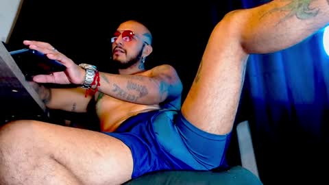 Snapshot of kenllyhot chatting on January 4, 2025, 11:17 pm Kenlly online show from January 4, 2025, 11:17 pm