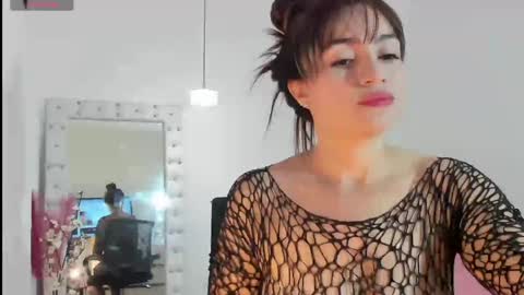 Snapshot of kennawells_ chatting on January 6, 2025, 6:20 pm kenna online show from January 6, 2025, 6:20 pm