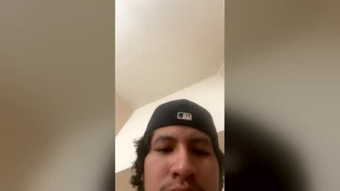 kenny0o0 online show from February 5, 2026, 6:56 pm