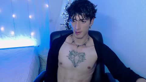 Snapshot of kenny__hot chatting on December 9, 2024, 5:52 pm kenny online show from December 9, 2024, 5:52 pm