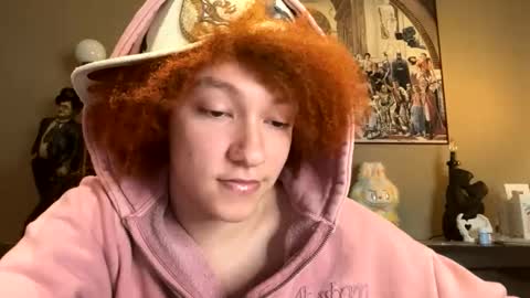 Snapshot of kenny_brahms chatting on February 18, 2026, 12:39 am kenny bb online show from February 18, 2026, 12:39 am