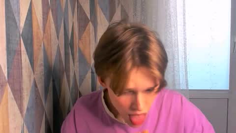 kenordi online show from March 22, 2026, 12:19 pm