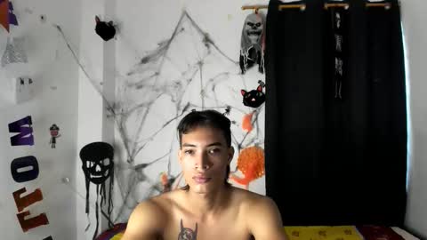 Snapshot of kenshi_roa chatting on November 2, 2025, 7:49 pm kenshi_roa online show from November 2, 2025, 7:49 pm