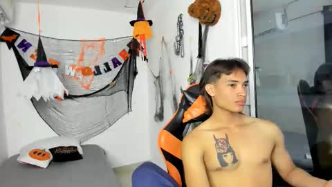 Snapshot of kenshi_roa chatting on November 11, 2025, 2:44 am kenshi_roa online show from November 11, 2025, 2:44 am