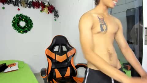 Snapshot of kenshi_roa chatting on November 28, 2025, 4:04 am kenshi_roa online show from November 28, 2025, 4:04 am