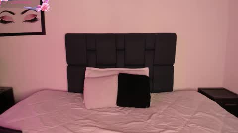 KENTHA  online show from January 13, 2026, 10:31 am