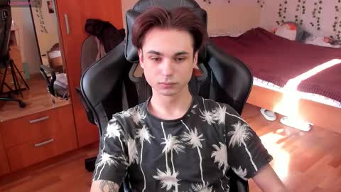 Looking for a moderator I PVT IS OPEN online show from October 7, 2025, 11:07 am