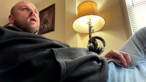 kepkon00 online show from March 31, 2026, 4:29 pm