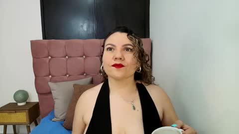 Snapshot of kerly_mature42 chatting on October 13, 2025, 2:28 pm KERLY online show from October 13, 2025, 2:28 pm
