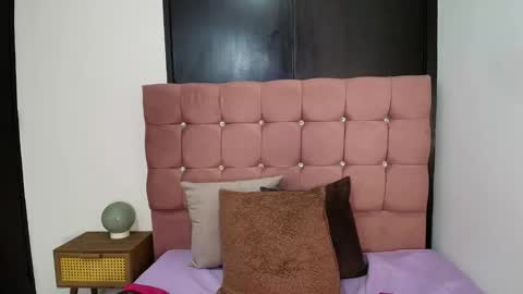 KERLY online show from October 19, 2025, 1:12 pm