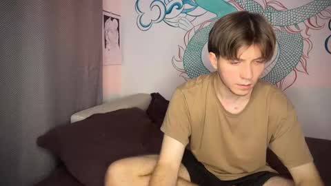 Snapshot of kero180 chatting on February 20, 2025, 3:41 pm Kero online show from February 20, 2025, 3:41 pm