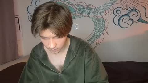 Snapshot of kero180 chatting on February 28, 2025, 3:48 pm Kero online show from February 28, 2025, 3:48 pm