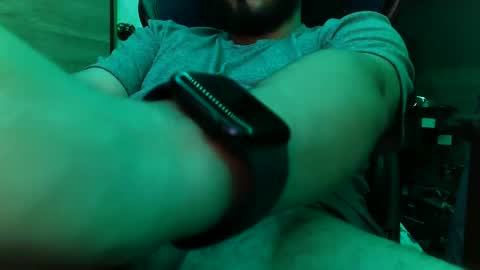 KerryFlote online show from December 6, 2024, 2:24 am