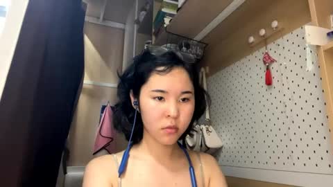 Jenny  online show from May 28, 2026, 5:38 am