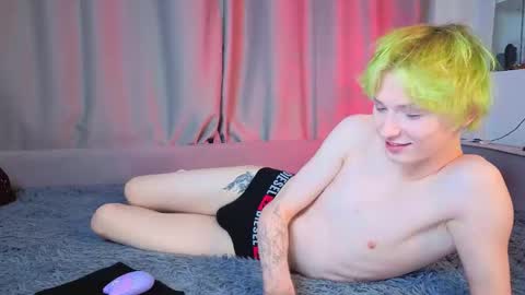 Kessy online show from December 2, 2025, 10:27 pm