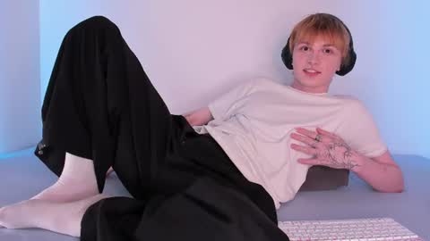 Kessy online show from July 29, 2026, 8:07 pm