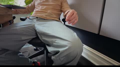 Ket online show from October 31, 2025, 5:19 am